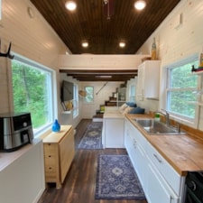  $75,0000 Chestnut Model, built by Tiny House Building Company LLC in 2018 - Image 5 Thumbnail