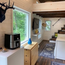  $75,0000 Chestnut Model, built by Tiny House Building Company LLC in 2018 - Image 6 Thumbnail