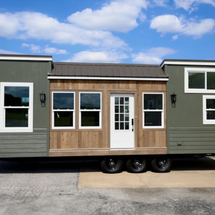 'Country Tiny Home', a Luxurious 31'x10' Park Model Tiny House - Image 2 Thumbnail