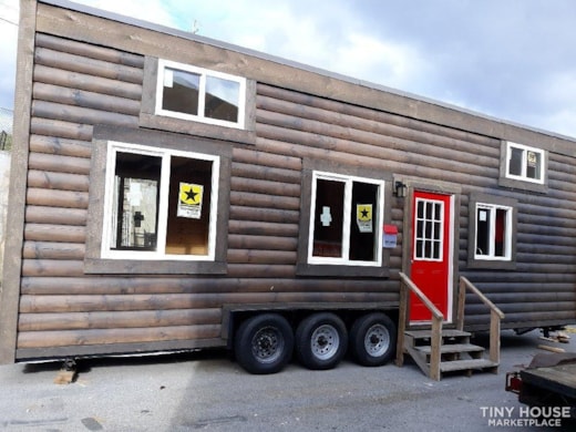 "Real Logs" Tiny House on New DOT Approved Tandem Trailer 8' x 32', Dual Lofts