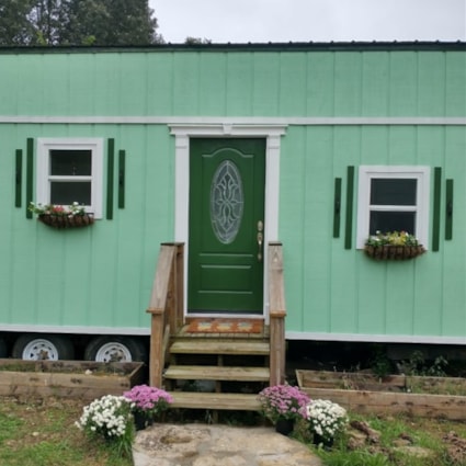 "The Ivy Cottage" 40' Tiny House on Wheels with 436 sq ft living space - Image 2 Thumbnail