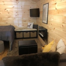 “The Rockwell“ Tiny Home - Image 4 Thumbnail