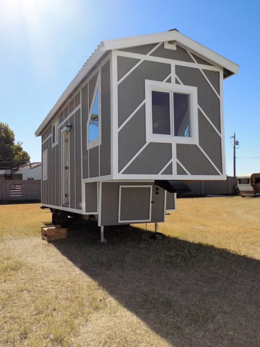  Tiny House For Sale