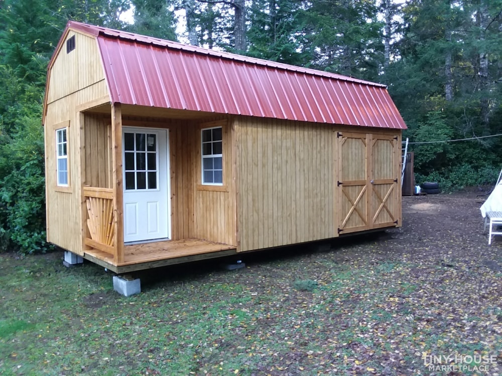 10 x 20 Barn Style Tiny House. Wired for off or on grid. - Image 1 Thumbnail