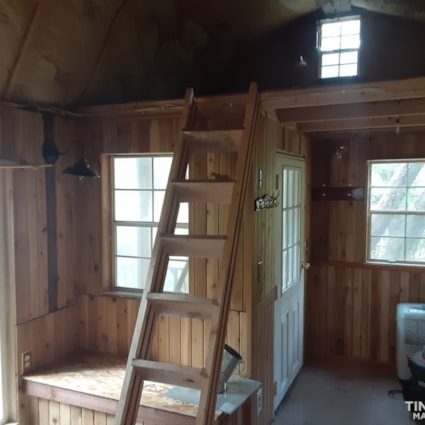 10 x 20 Barn Style Tiny House. Wired for off or on grid. - Image 2 Thumbnail