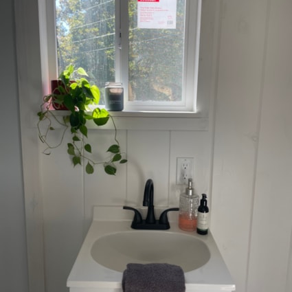 10'x24' Modern Tiny Home on Skids with Delivery Options Across the United States - Image 2 Thumbnail