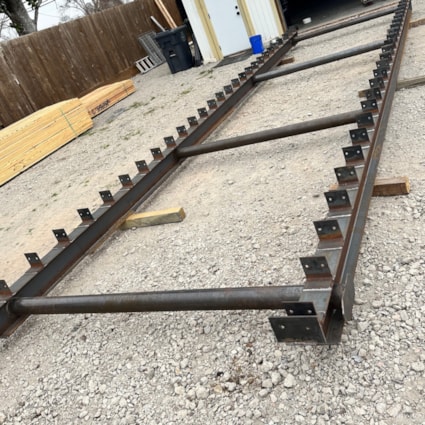 12 x 28 Cozy Luxury Cabin- Ready for Move in-Available Now - Image 2 Thumbnail