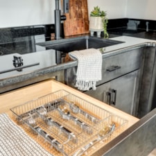 12' x 28' Cozy Tiny House / Cabin Retreat! - Image 6 Thumbnail