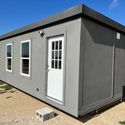 12x32x8 MUPPS Gemstone 2023 Model. A Texas Tough Tiny home discounted. - Image 2 Thumbnail