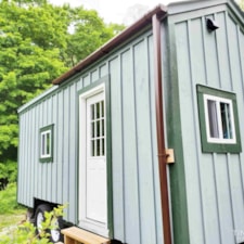 160 Sq Ft Cozy and Comfy Tiny Home  - Image 3 Thumbnail