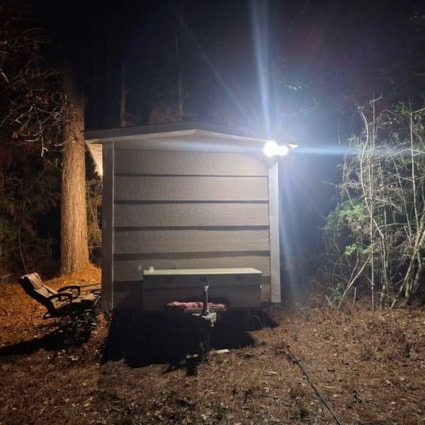 16x8 Portable Cabin on Dual Axle Trailer - Image 2 Thumbnail