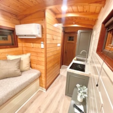 18ft Tiny house cabin on wheels!  - Image 6 Thumbnail