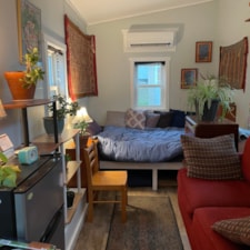 192 ft LIGHT AND OPEN TINY HOUSE - Image 3 Thumbnail