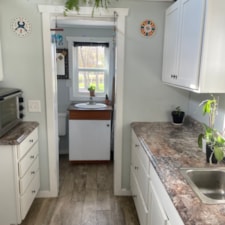 192 ft LIGHT AND OPEN TINY HOUSE - Image 5 Thumbnail