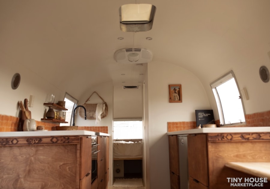 1967 Airstream 30ft Sovereign Full Restoration, Iconic Tiny Home Opportunity - Image 1 Thumbnail