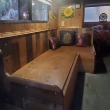 1969 Special Minibus - Image 6 Thumbnail
