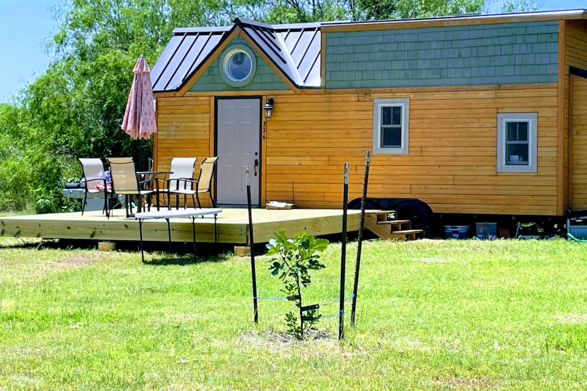 Air B&B Ready 2 bed 1 bath Tiny Home - Image 1 Thumbnail