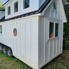 2 Bedroom Tiny House on Wheels - Ready to Move or Move In! - Image 4 Thumbnail