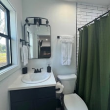 20’ container house. Fully furnished - Image 3 Thumbnail