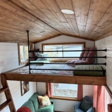 20' Sunny Tampa FL Getaway with Deck - Image 4 Thumbnail