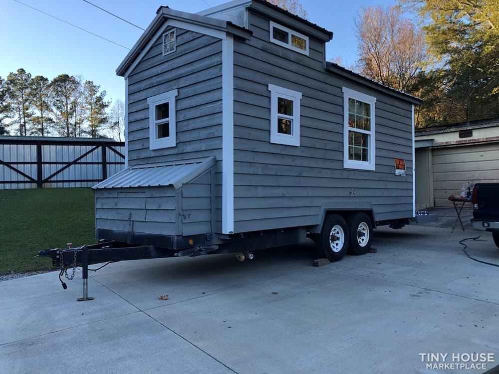 Tiny House for Sale 20' Tiny Home Lots of Storage