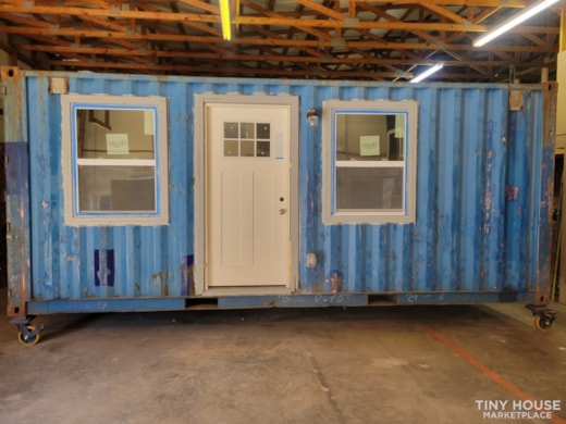 20' Tiny home Shiping Container Available "BUILD OUT NEARLEY COMPLETED"
