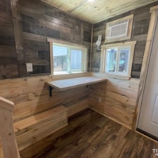 20’ tiny home with washer dryer combo - Image 4 Thumbnail