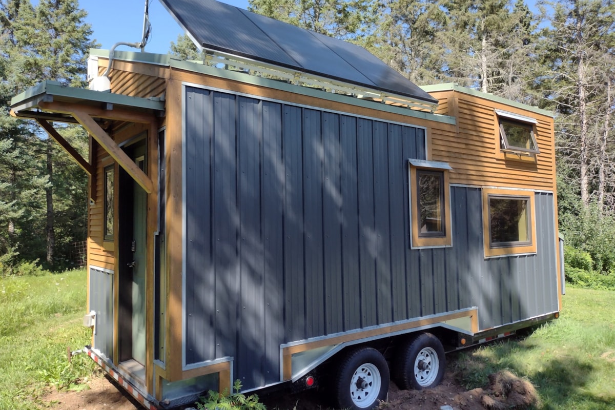 20' Tiny house on wheels - Image 1 Thumbnail