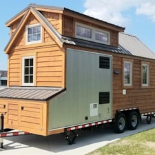 20' Tiny House with exterior storage compartments and fold down deck. - Image 4 Thumbnail