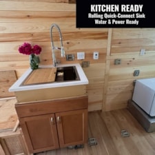 2003 Freightliner Diesel Tiny Home Motorhome | Cummins | Allison | Off-Grid - Image 6 Thumbnail