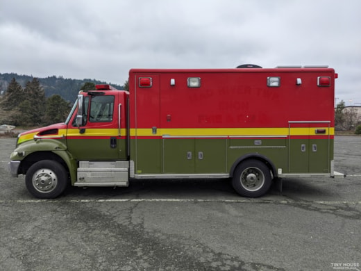 2008 International 4300 Ambulance