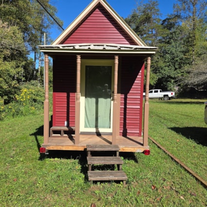 2014 Tumbleweed on Wheels, Vinton VA 400 Sq Feet - Image 2 Thumbnail