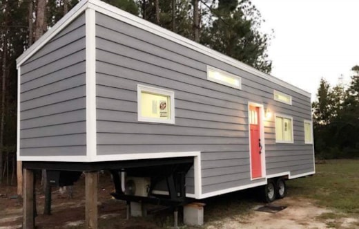 35ft 5th Wheel tinyhouse on wheels!