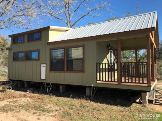 *** SOLD *** 2017 Platinum Tumbleweed Tiny House for Sale
