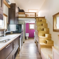 Upscale Tiny House Loaded with Amenities - Image 6 Thumbnail