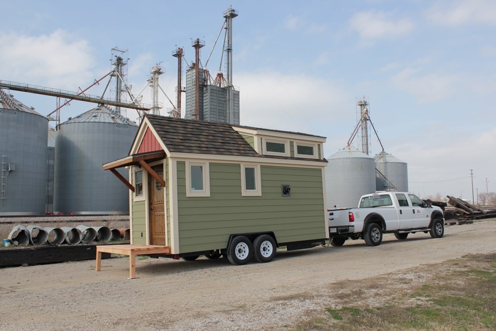 The Stopover- Brand New State of the Art Tiny House - Image 1 Thumbnail