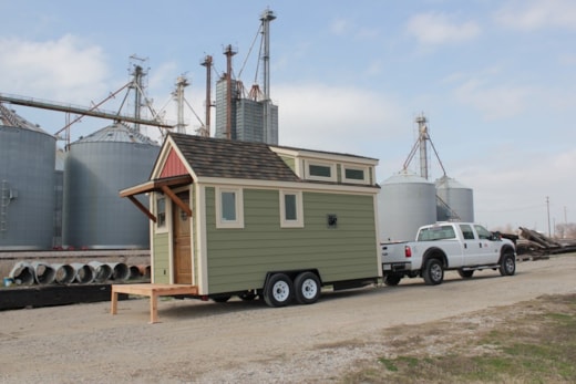 The Stopover- Brand New State of the Art Tiny House