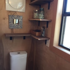 Luxury Modern Tiny House (Price Reduced to $44,900) - Image 4 Thumbnail