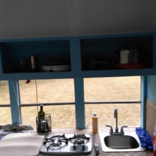 Converted off-grid capable 29' school bus motorhome with excellent indoor air quality - Image 3 Thumbnail