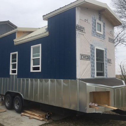 20' Tiny Home - Image 2 Thumbnail