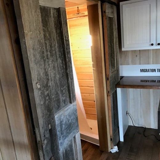 Off-The-Grid Forest Model by Migration Tiny Homes