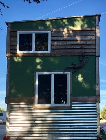 Tiny Home on Wheels for sale- NOW AVAILABLE FOR SHOWINGS!!! - $29000  - Image 1 Thumbnail