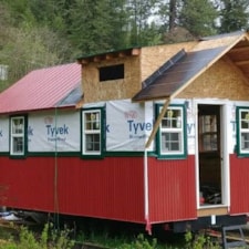 Craftsmanship shines in this 420 sq ft. quality home. 2 lofts, off or on grid ready! - Image 4 Thumbnail