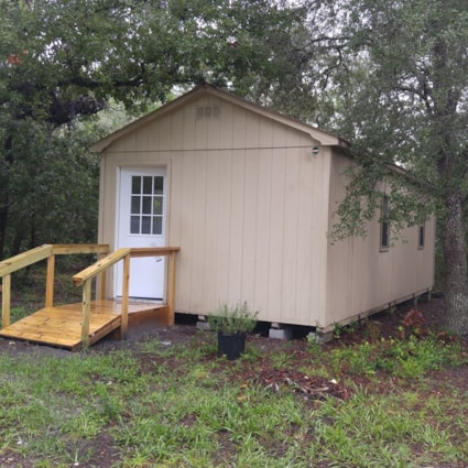 $6500 28x12 TINY HOUSE 336 sq ft WOOD SIDING metal roof PRICED FOR FAST SALE! N FLORIDA - Image 2 Thumbnail