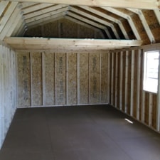 Deluxe Lofted Barn Cabin - Image 4 Thumbnail