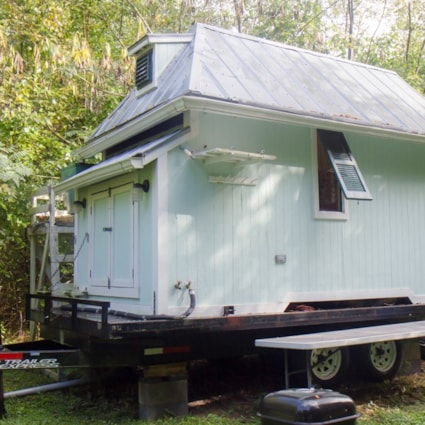 Historic Tiny House - Image 2 Thumbnail