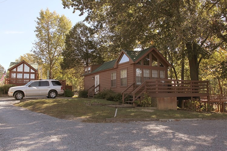 Tiny Cabin for Sale in Illinois - Image 1 Thumbnail