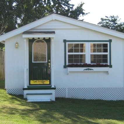 Granny Shack - Image 2 Thumbnail