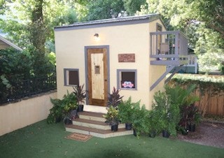 Professionally built tiny house - Image 1 Thumbnail