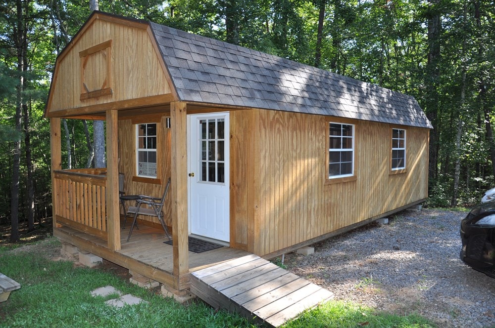 Hunter’s / Tiny home Lofted Cabin w/ porch on 6x6 skid system - Image 1 Thumbnail